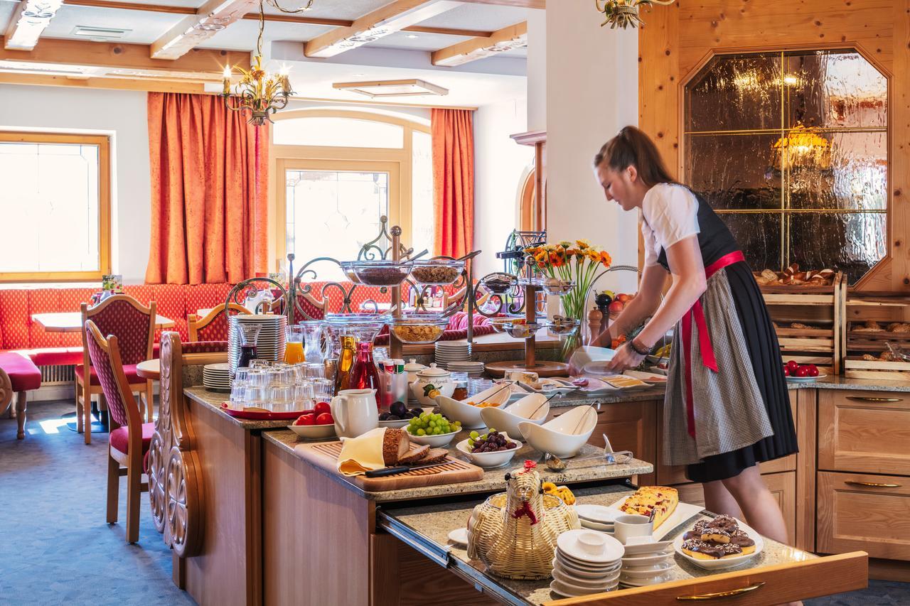 Apparthotel Talhof, Restaurant, Pool Und Spa オーバーアウ エクステリア 写真